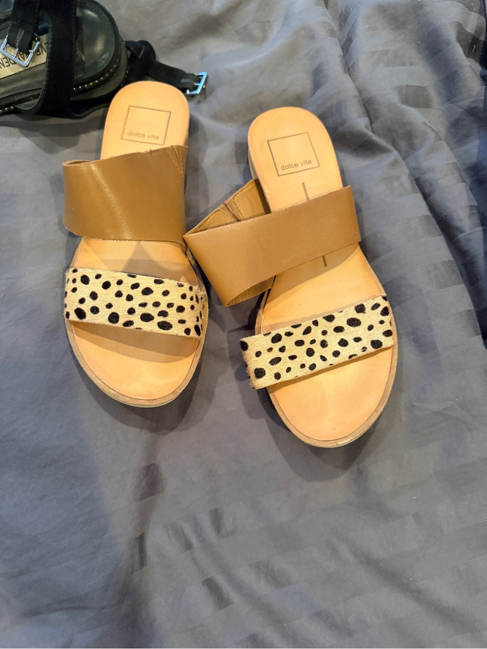 Dolce vita tan brown animal print double strap sandal